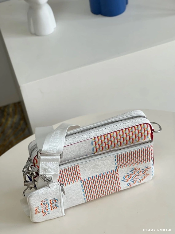 Official oldcobbler MESSENGER TRIO VUITTON LOUIS 0818